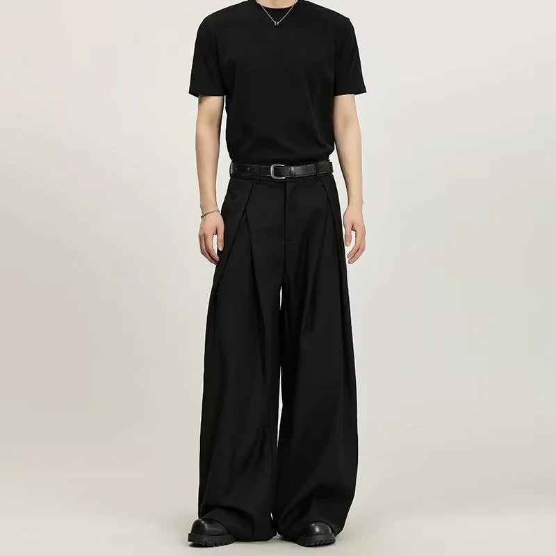 MEN'S SUMMER TROUSERS - STRAIGHT LEG - PLEATED - OLD MOEY